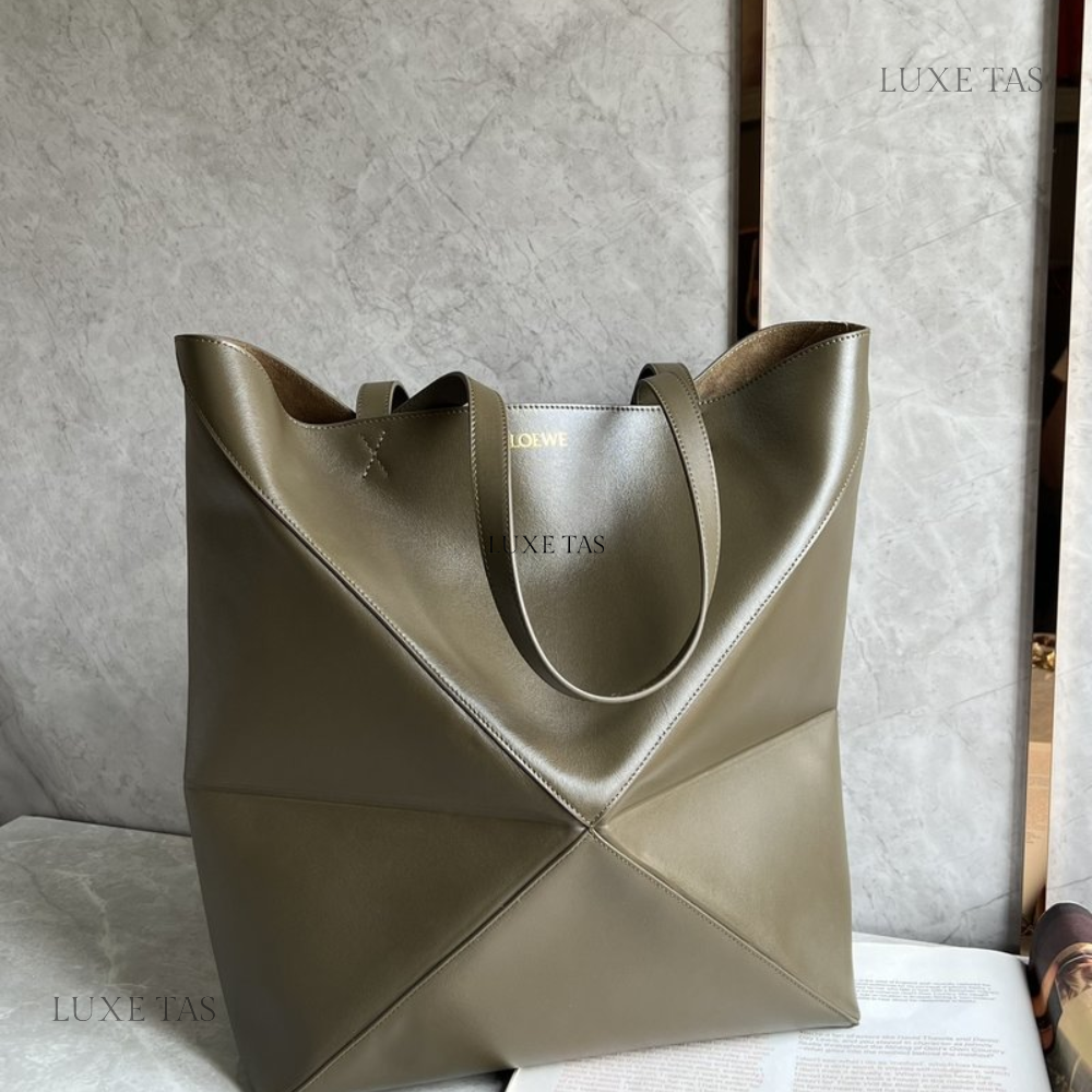 Hunter Green Large Puzzle Fold Tote In Shiny Calfskin - Leather Tote Bag for Women