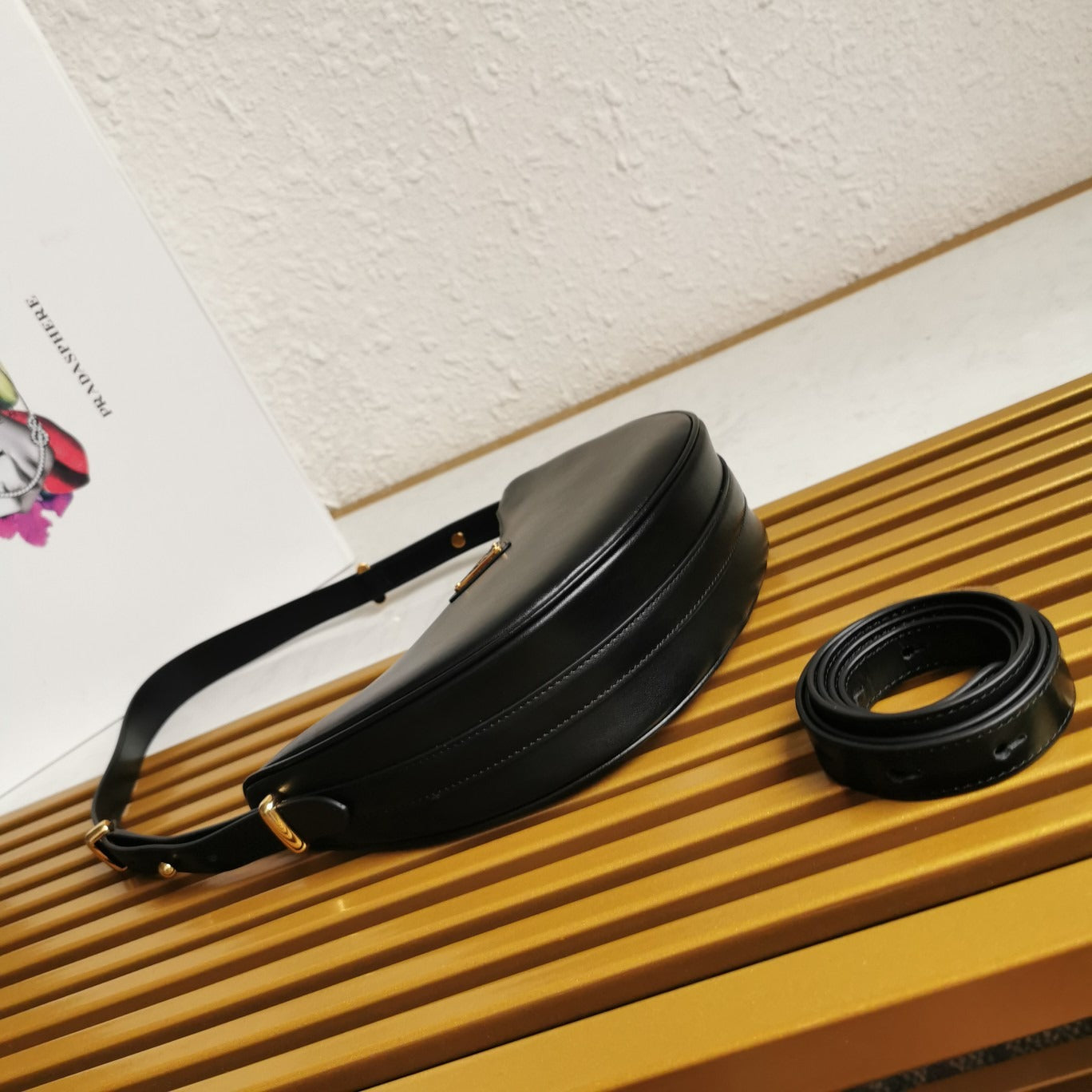 Leather Shoulder Bag Black