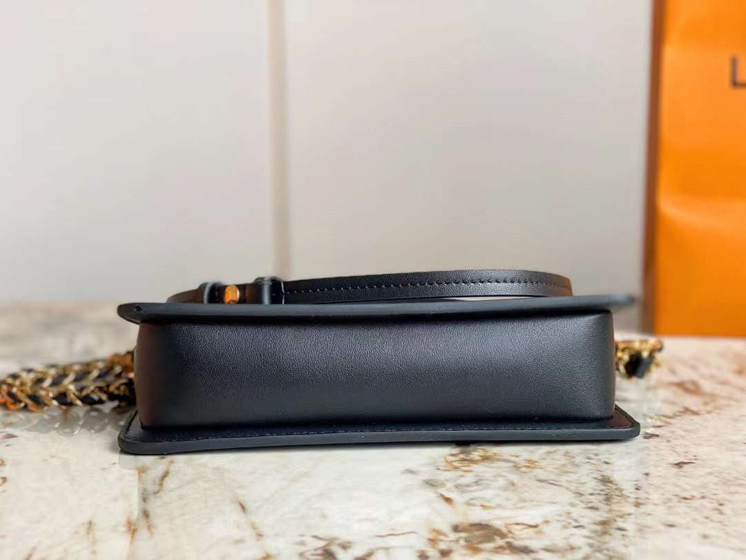 Lexington Pouch Black