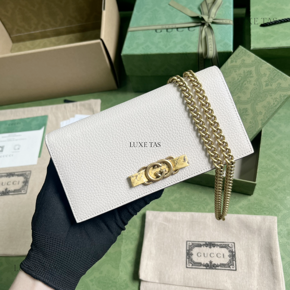 Light Pink Chain Wallet With Interlocking G Python Bow
