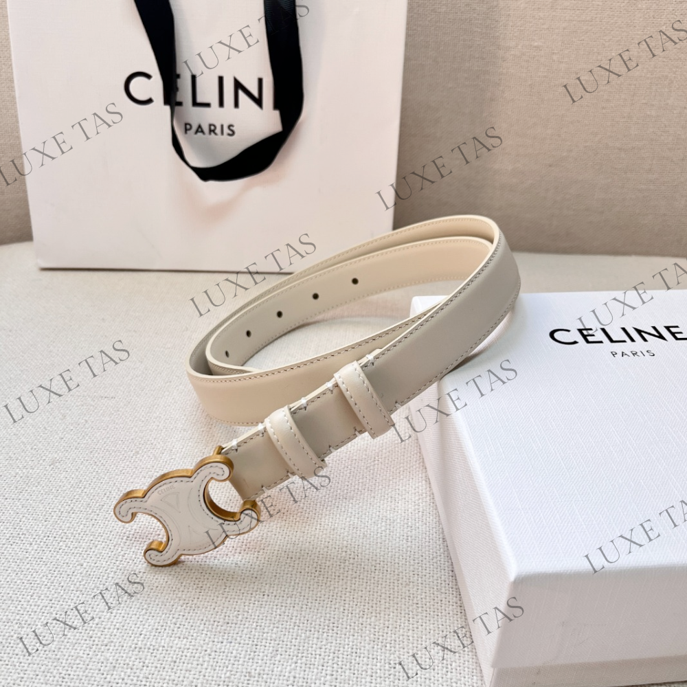 Limestone Medium Cuir Triomphe Belt In Smooth Calfskin