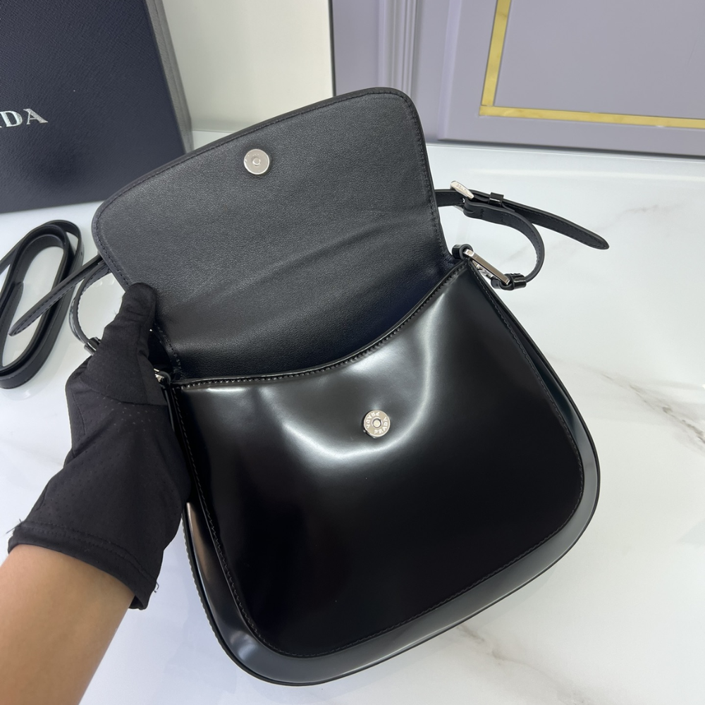 Medium Cleo Brushed Leather Leather Shoulder Bag for Women