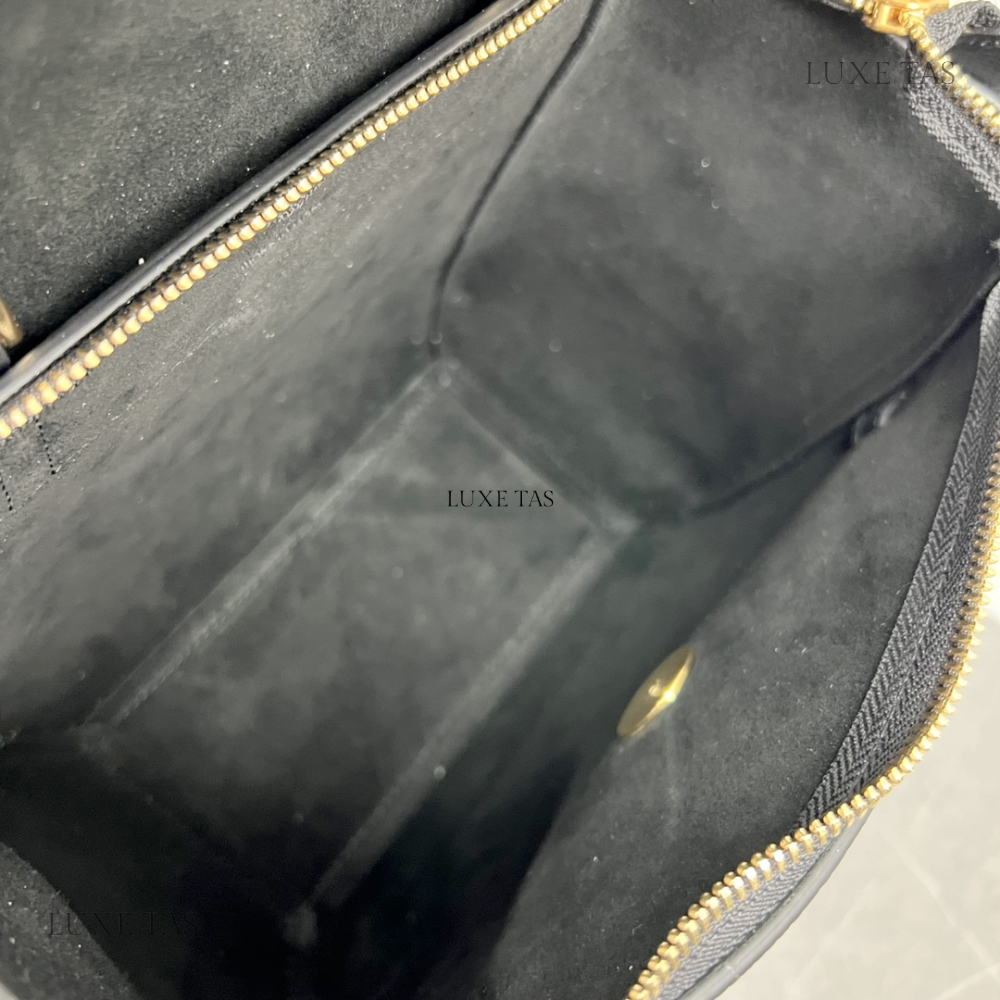 Nano Belt Bag In Grained Calfskin Black