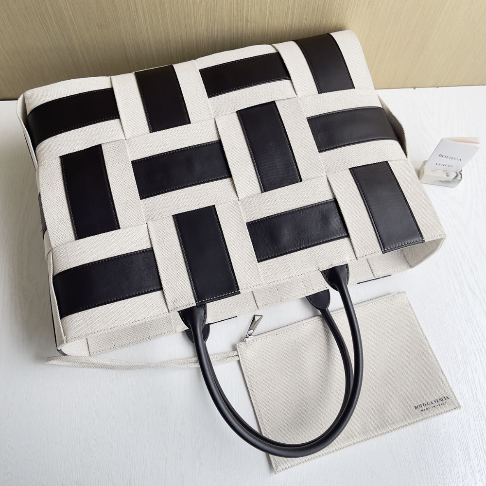 Natural Fondant Large Arco Tote Bag Leather Tote Bag for Men