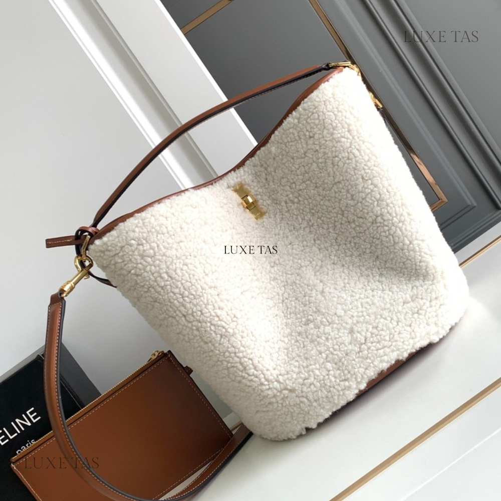Natural / Tan Bucket 16 Bag In Shearling - Bucket Bag for Women