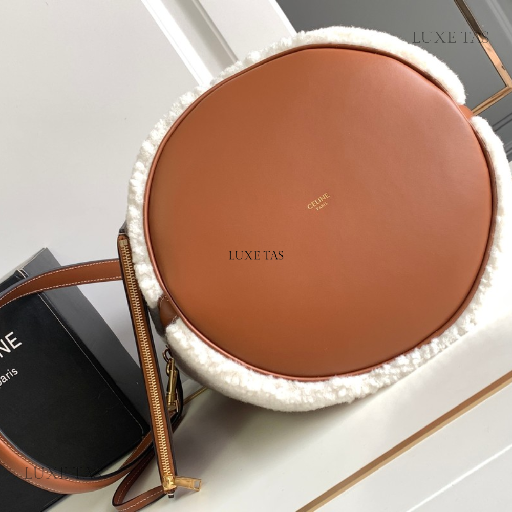Natural / Tan Bucket 16 Bag In Shearling - Bucket Bag for Women