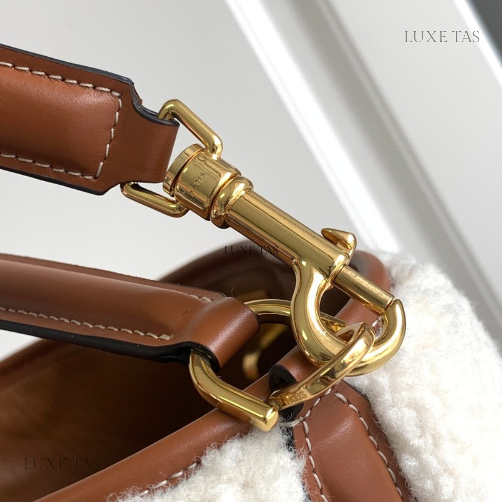 Natural / Tan Bucket 16 Bag In Shearling - Bucket Bag for Women
