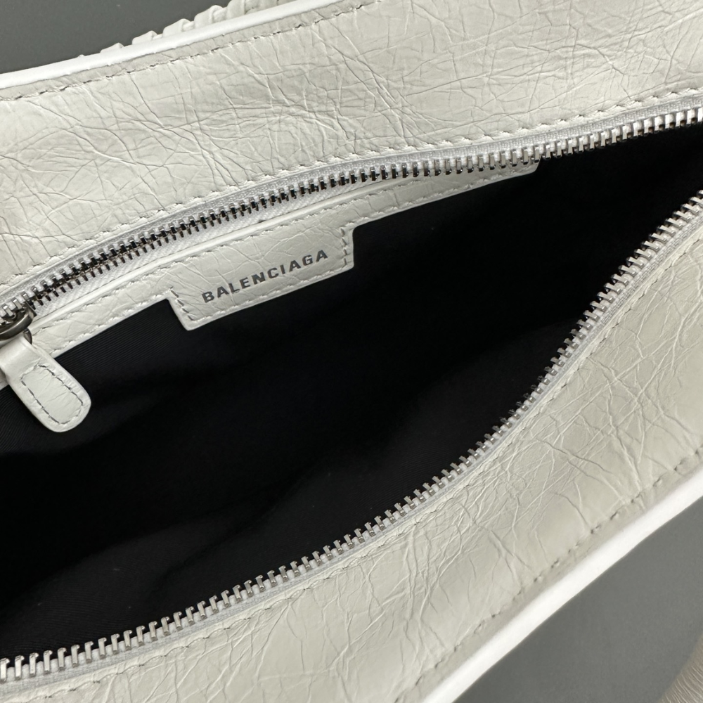 Neo Cagole XS In Optic White Leather Handbag for Women