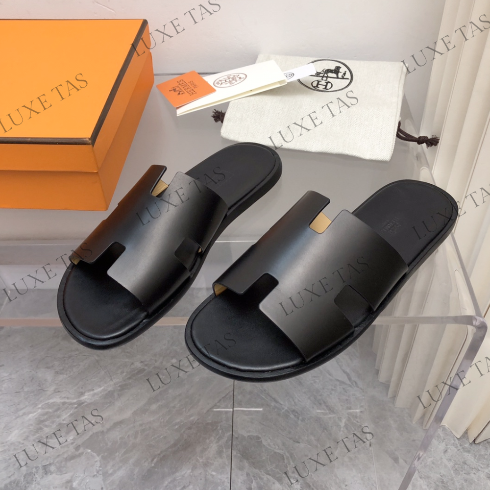 Noir Izmir Sandal