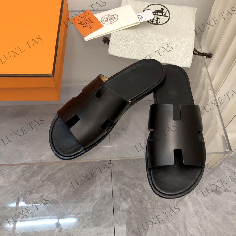Noir Izmir Sandal