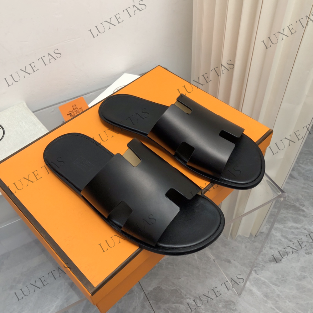 Noir Izmir Sandal