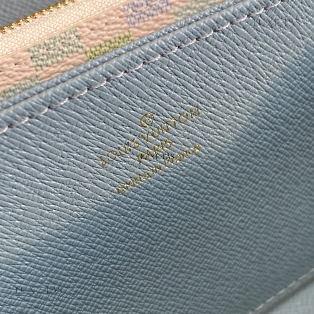 Pistachio Green Damier Canvas Zippy Wallet - Leather Wallet for Women