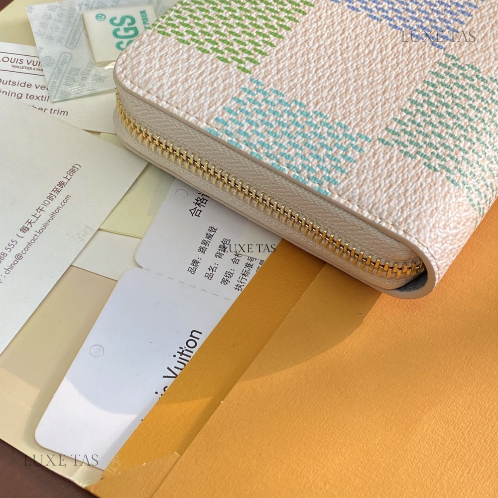 Pistachio Green Damier Canvas Zippy Wallet - Leather Wallet for Women