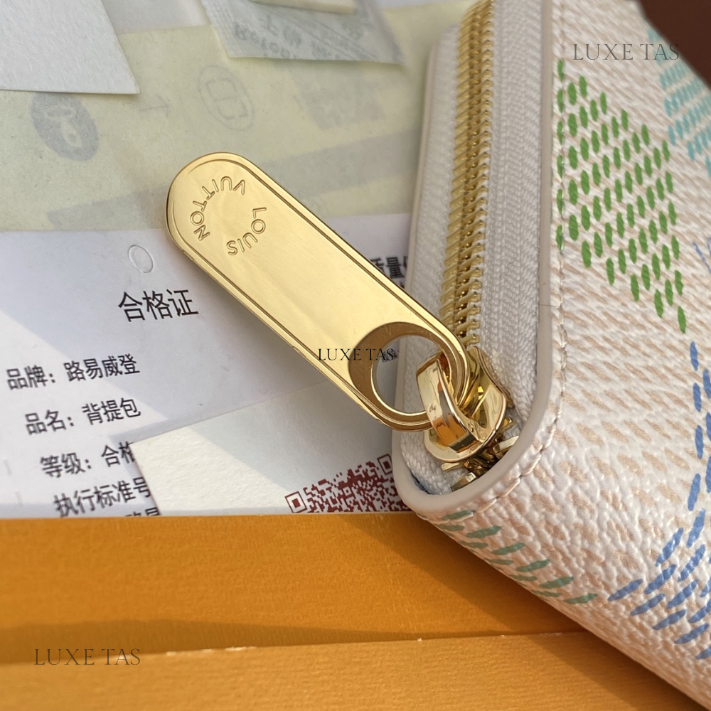 Pistachio Green Damier Canvas Zippy Wallet - Leather Wallet for Women
