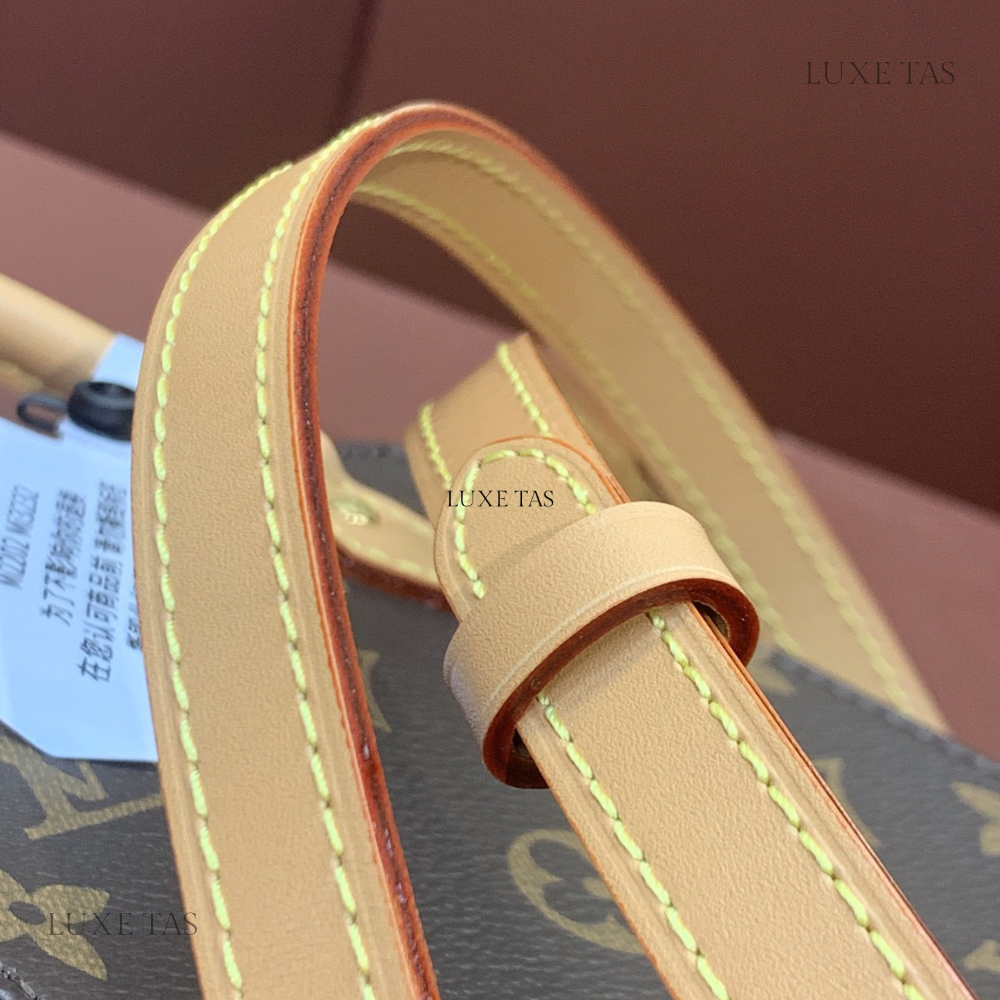 Petit Sac Plat - Leather Mini Bag for Women