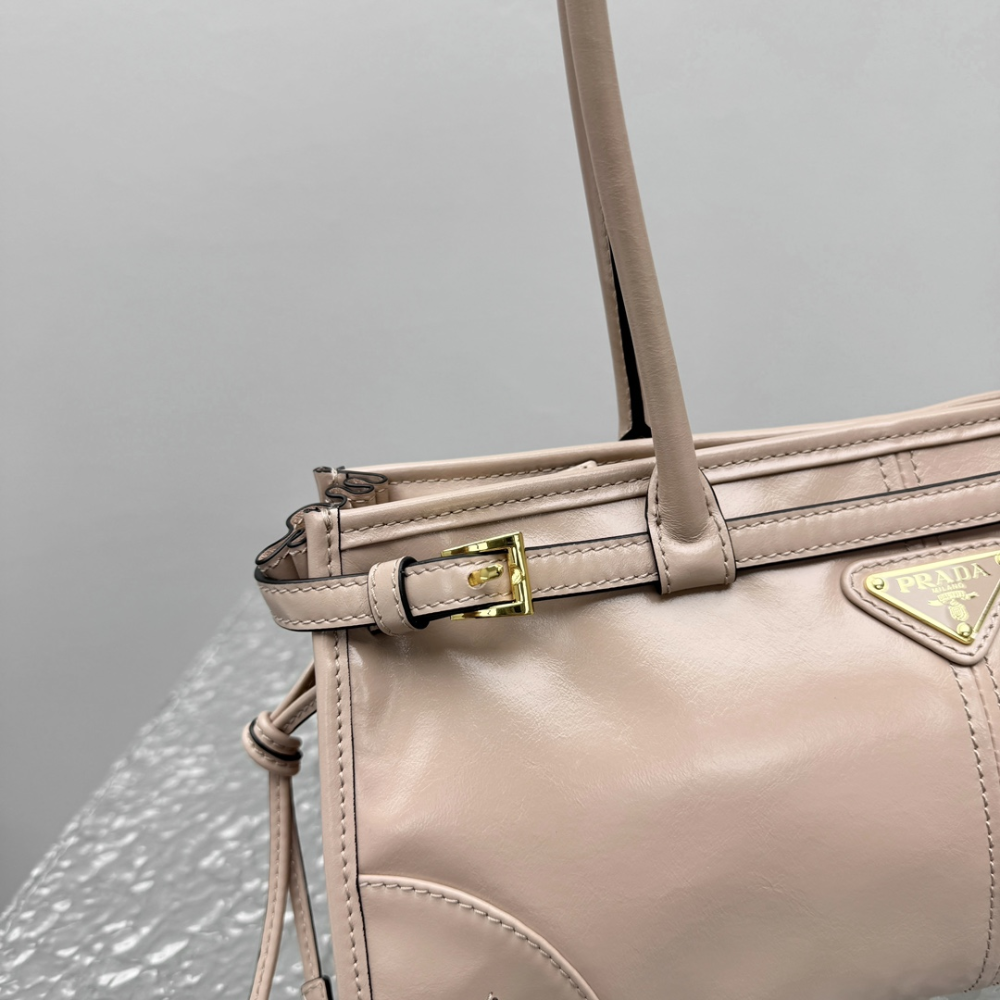 Pink Lily of the Valley Bonnie Medium Leather Handbag for Women