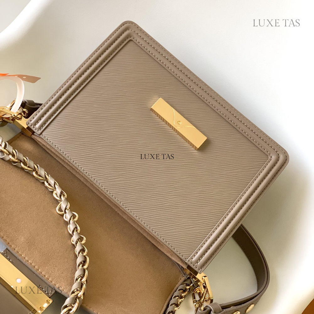 Poivre Brown Dauphine MM - Leather Handbag for Women