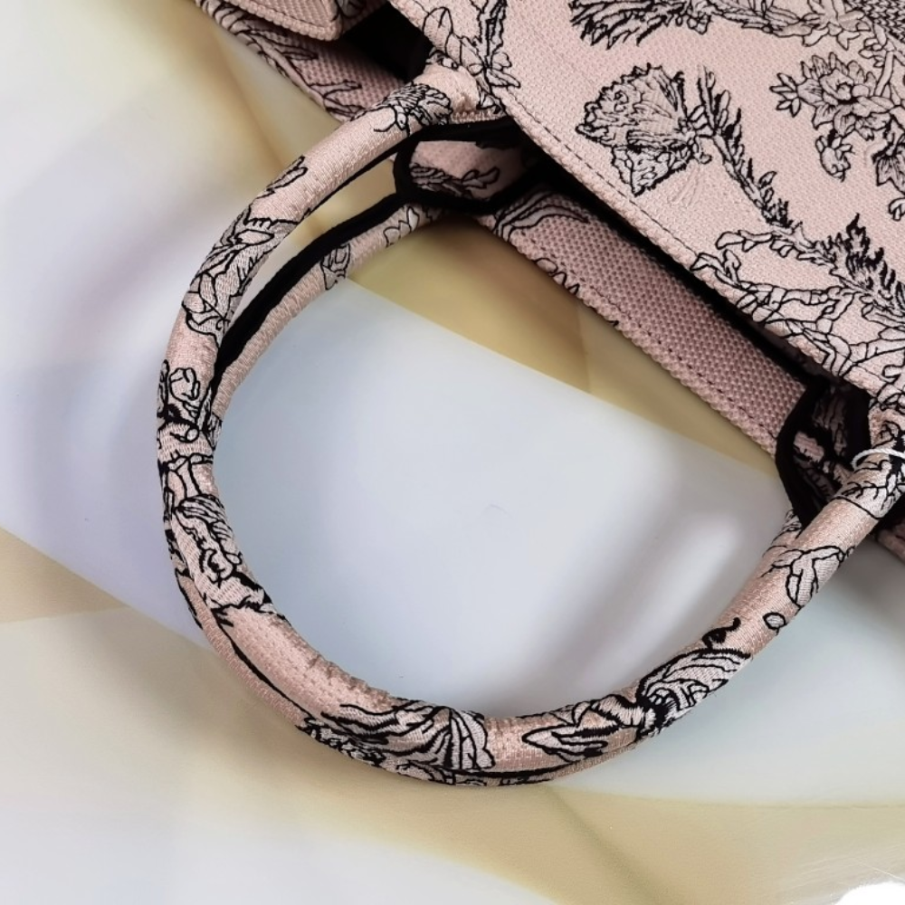 Powder Pink Jardin Botanique Embroidery Book Tote Tote Bag for Women