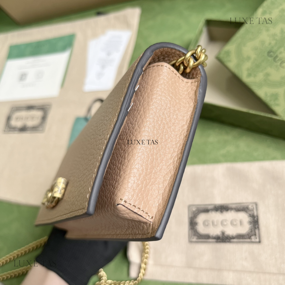 Rose Beige Chain Wallet With Interlocking G Python Bow