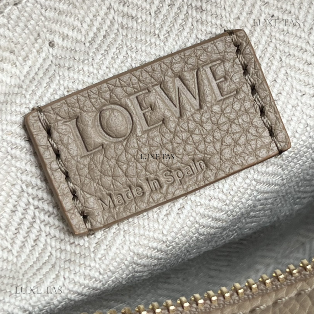 Sand Puzzle Bag In Classic Calfskin - Leather Crossbody Bag for Women