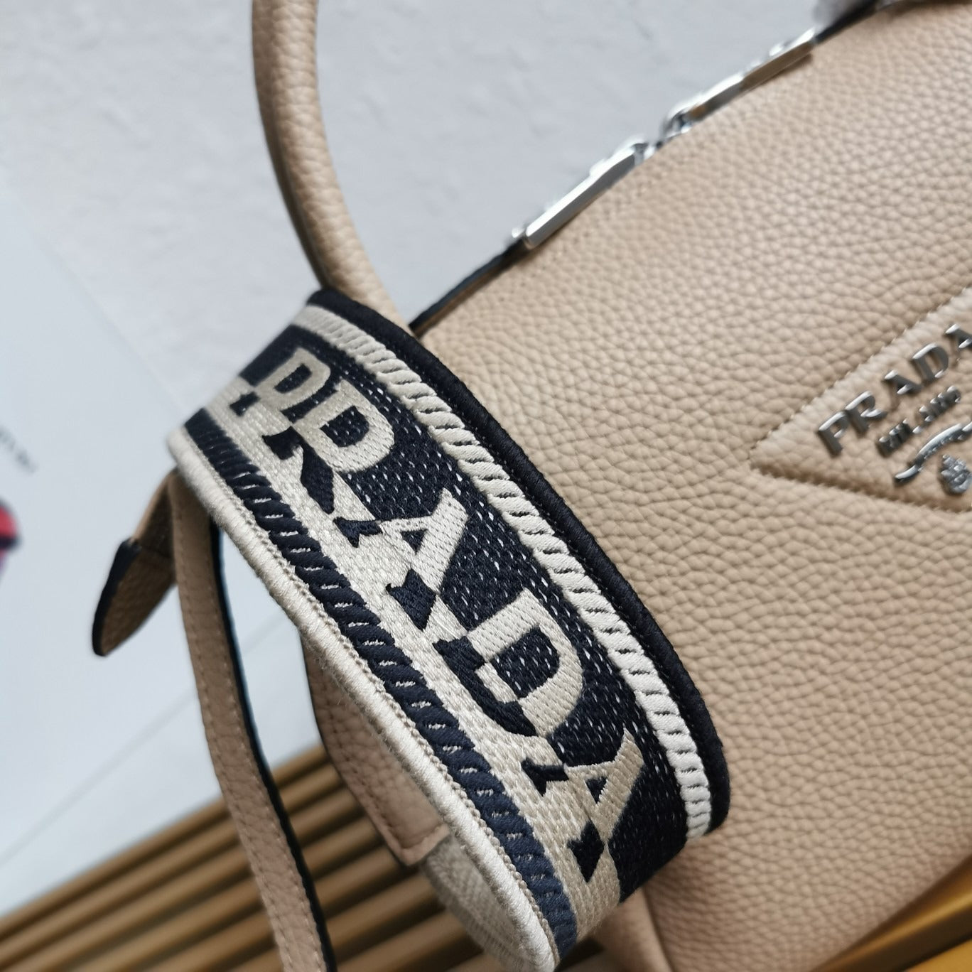 Small Leather Handbag Sand