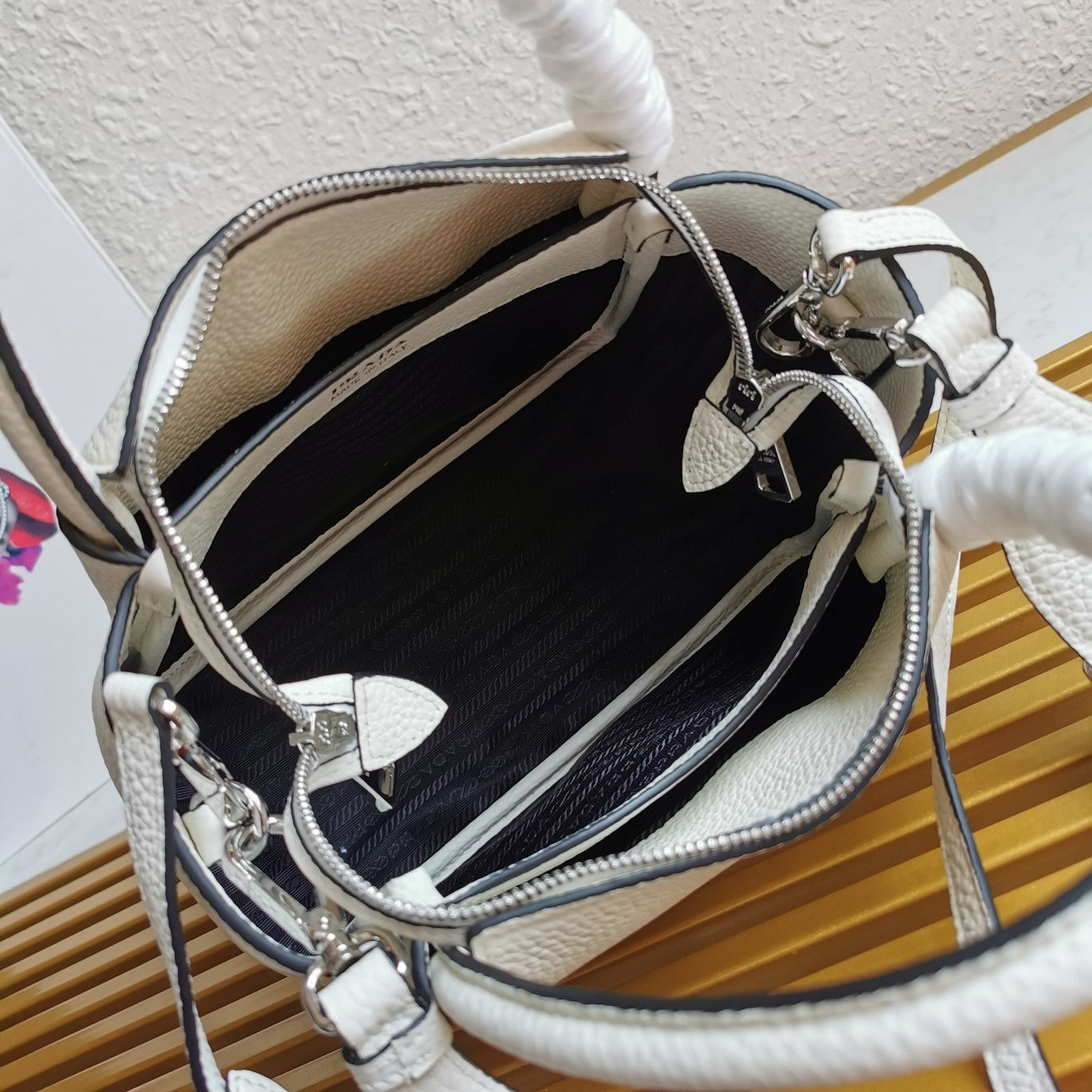 Small Leather Handbag Whit