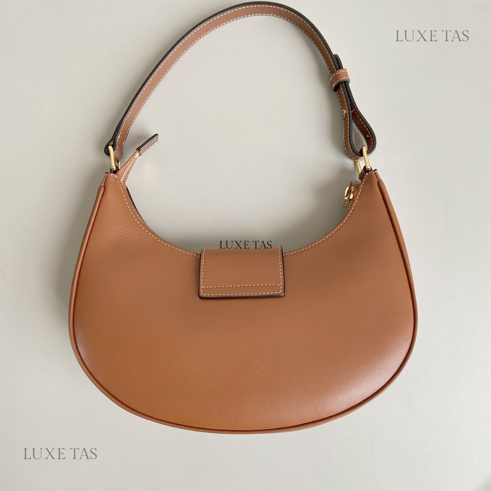 Tan Ava Triomphe Soft Bag In Smooth Calfskin