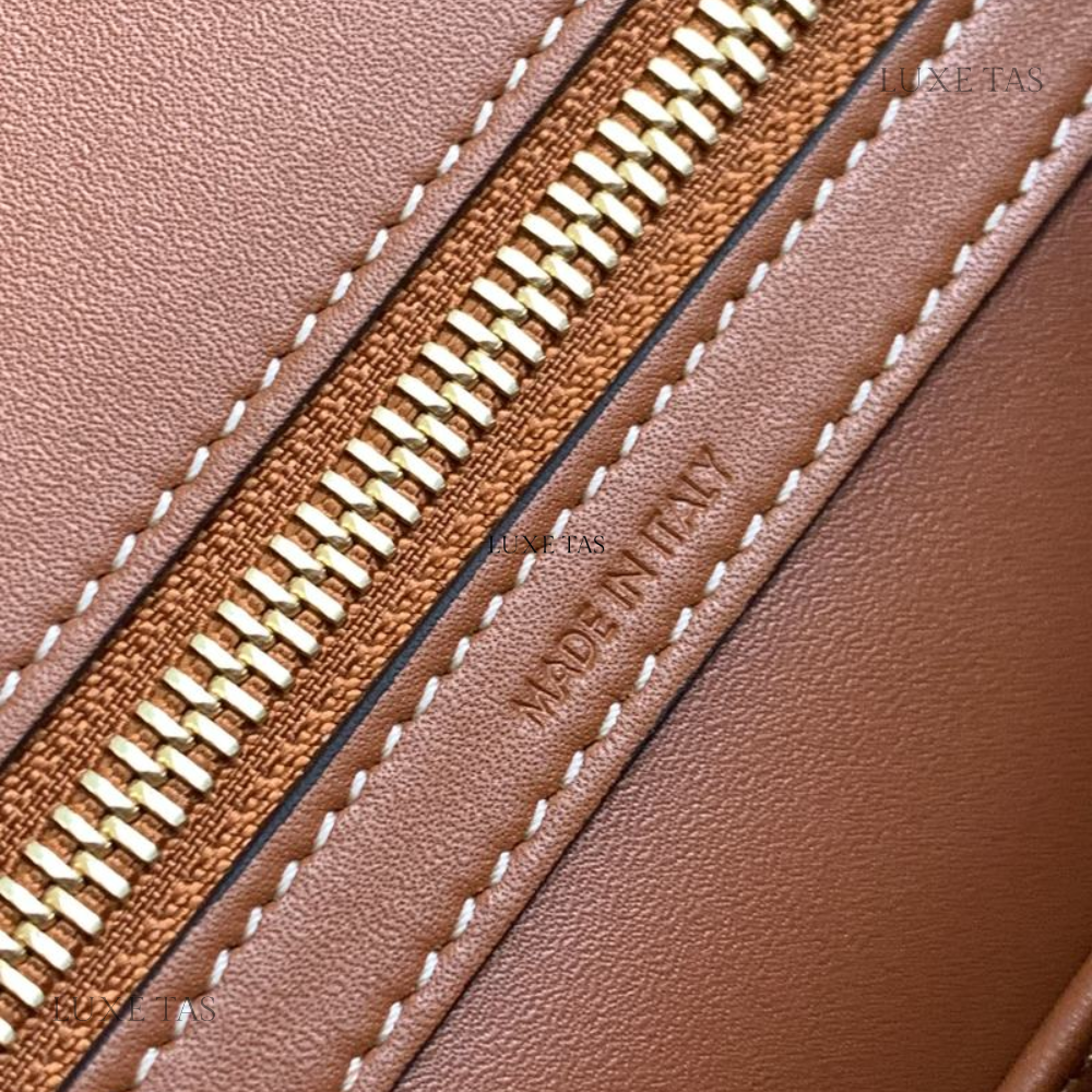 Tan Teen C*line Conti Bag In Natural Calfskin - Leather Handbag for Women