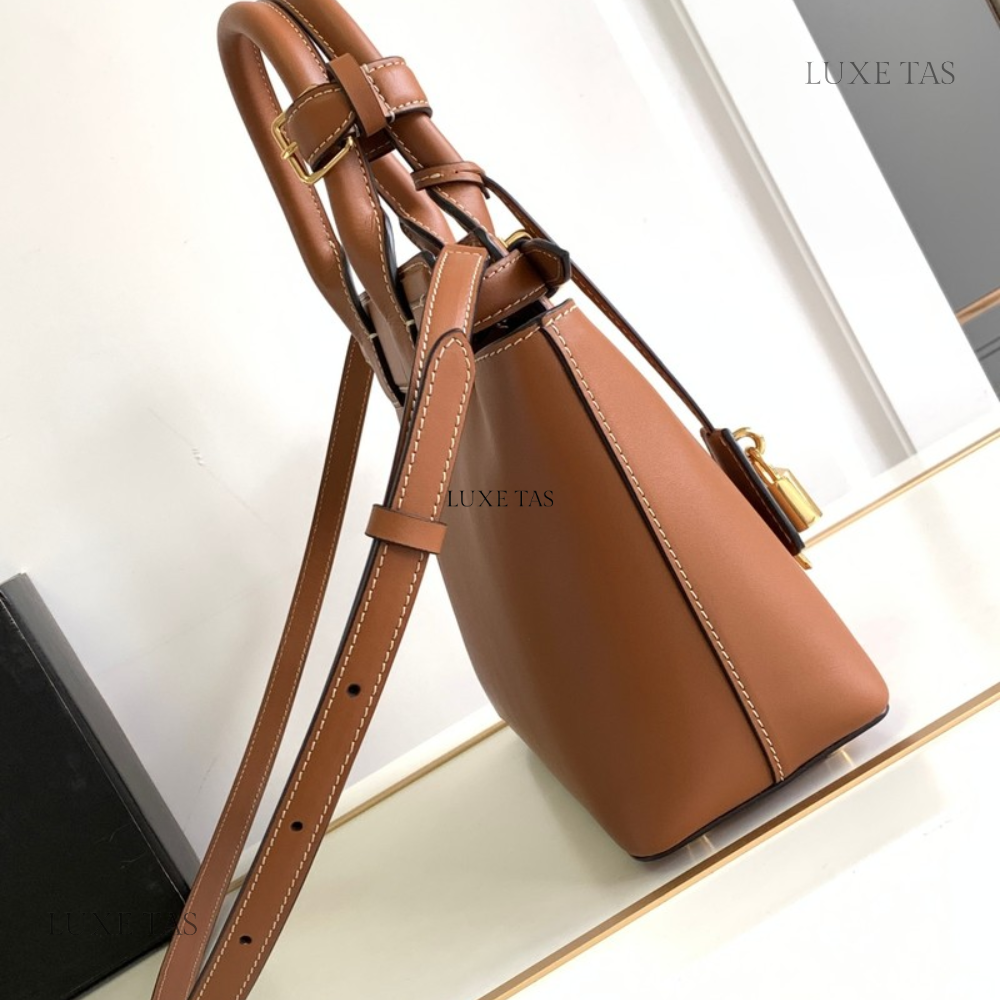 Tan Teen C*line Conti Bag In Natural Calfskin - Leather Handbag for Women
