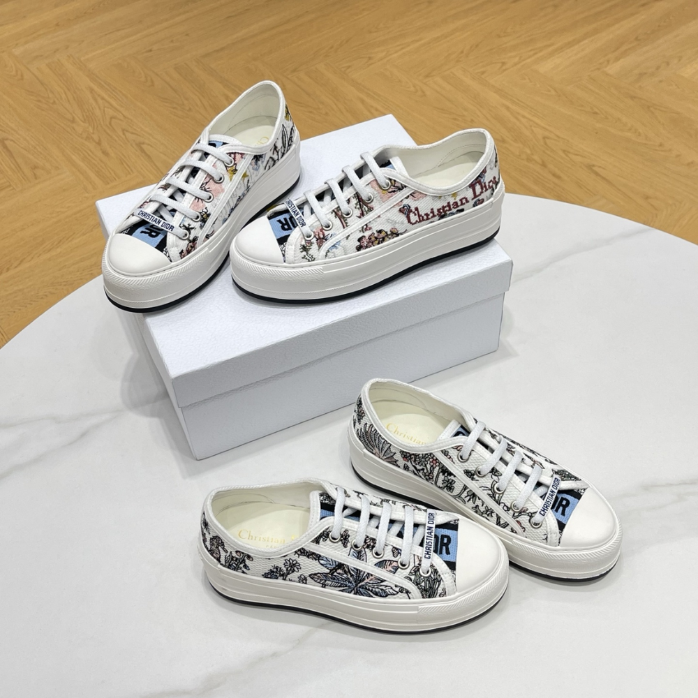 White Multicolor Embroidered Cotton with Dior Cabinet de Curiosités Motif Walk'n'D Platform Sneaker Designer Sneakers for Women