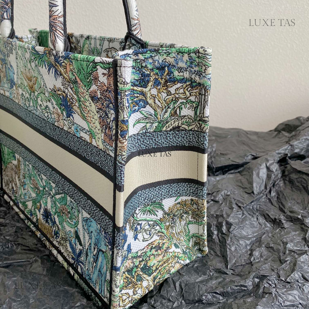 White Multicolor Étoile de Voyage Embroidery Medium D Book Tote