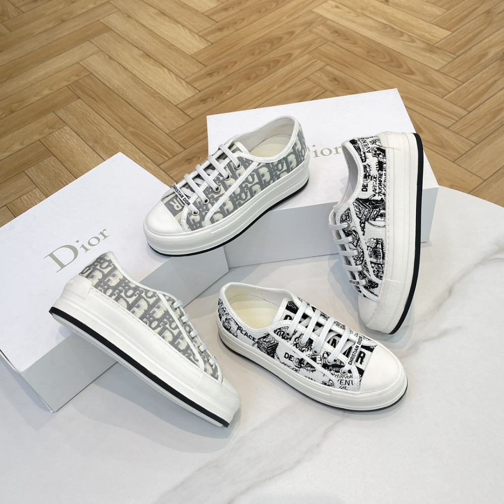 White and Black Cotton Embroidered with Plan de Paris Motif Walk'n'D Platform Designer Sneakers for Women