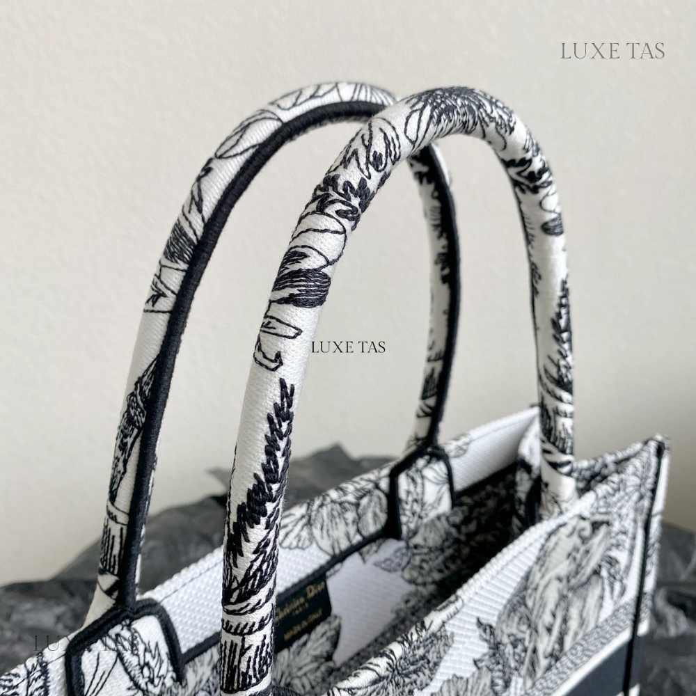 White and Black Toile de Jouy Voyage Embroidery Medium D Book Tote