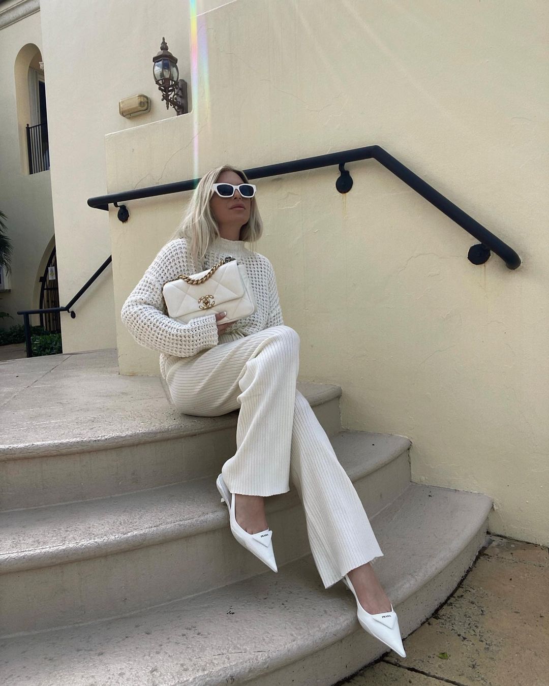 White Lambskin Chnl 19 Handbag