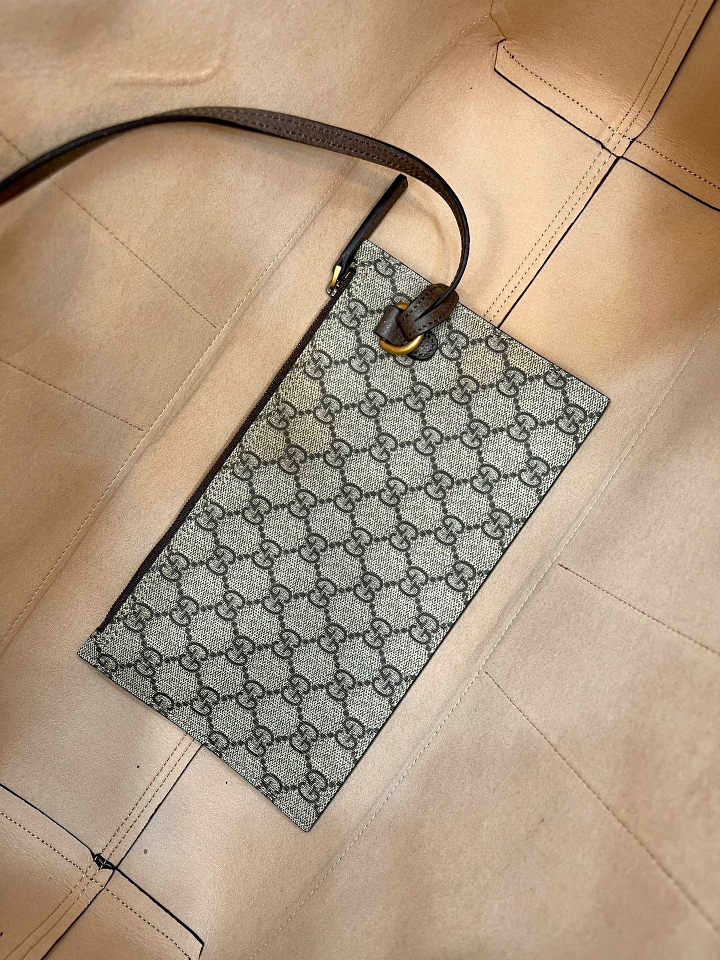 Ophidia GG Soft Medium Tote