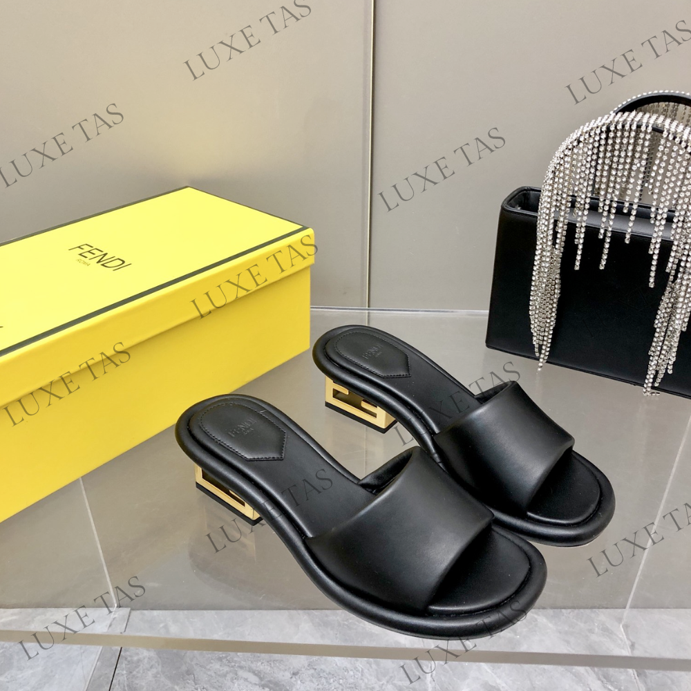 Baguette Black Nappa Leather Slides