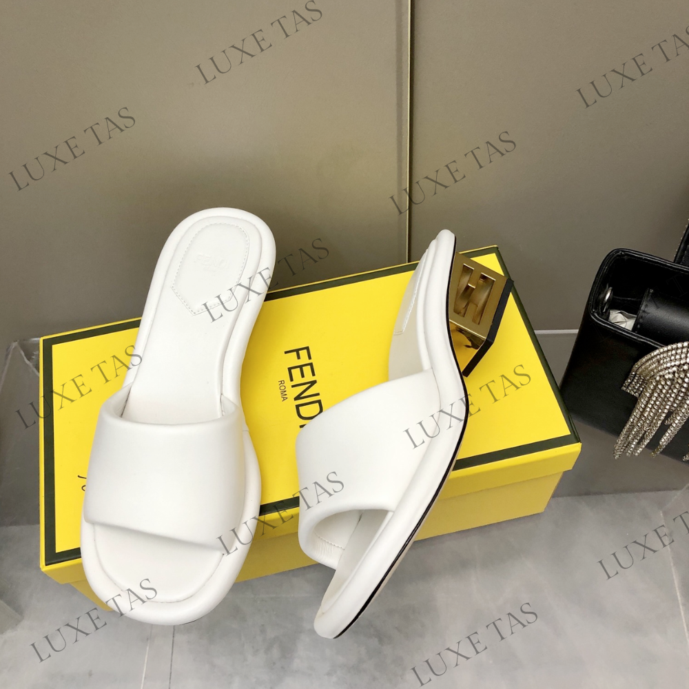 Baguette White Nappa Leather Slides
