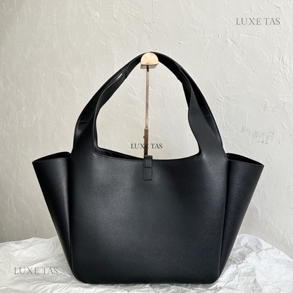 Black Bea In Grained Leather - Leather Tote Bag for Women