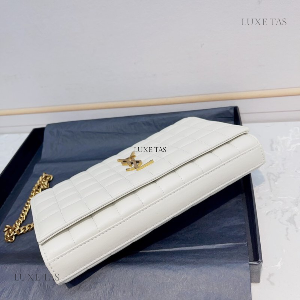 Blanc Vintage Lambskin Cassandre Chain Wallet - Leather Crossbody Bag for Women