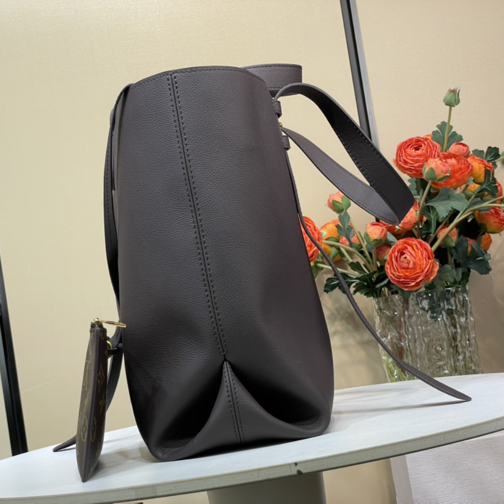Chocolate Low Key Cabas MM Leather Tote Bag for Women