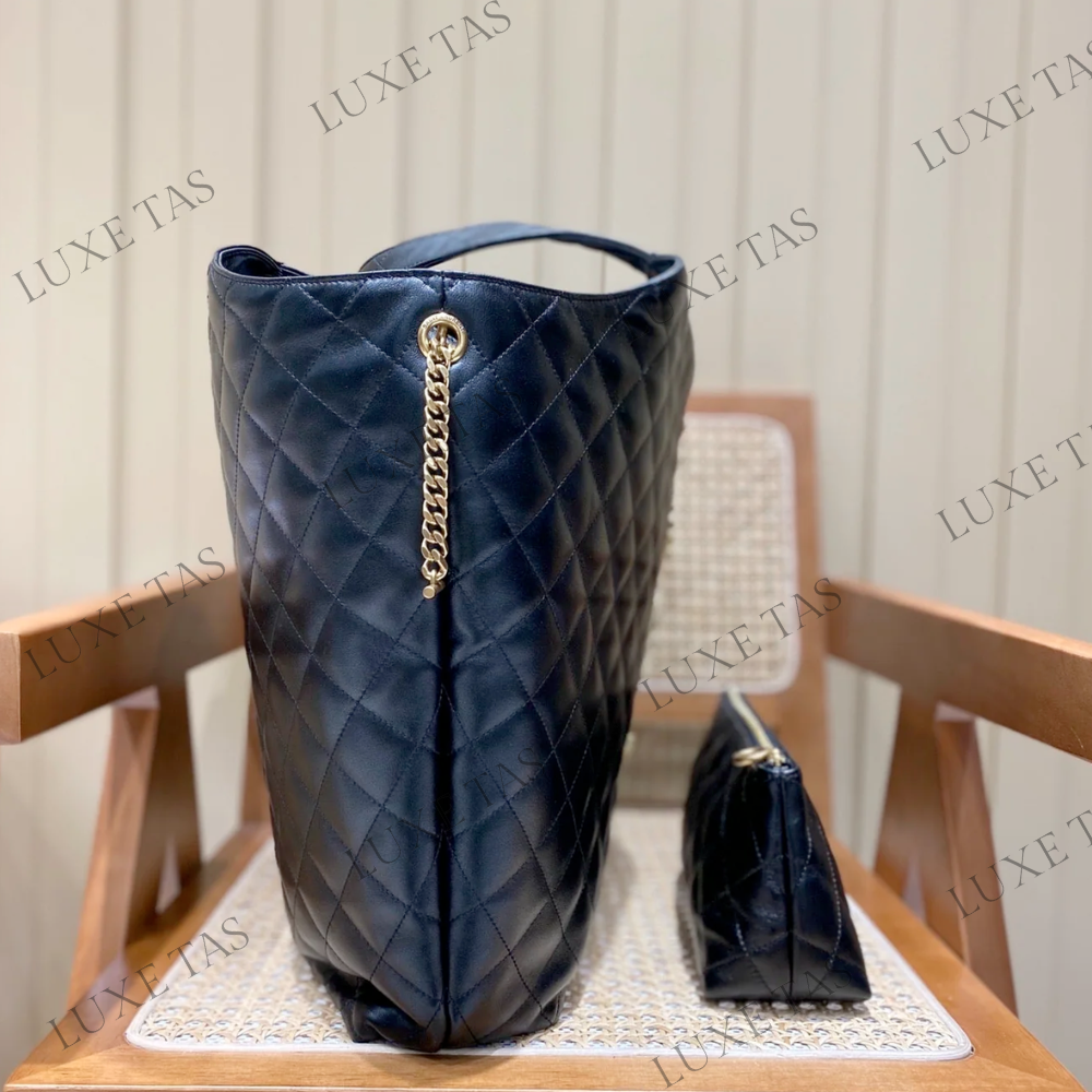 Icare Maxi Shopping Bag In Quilted Lambskin