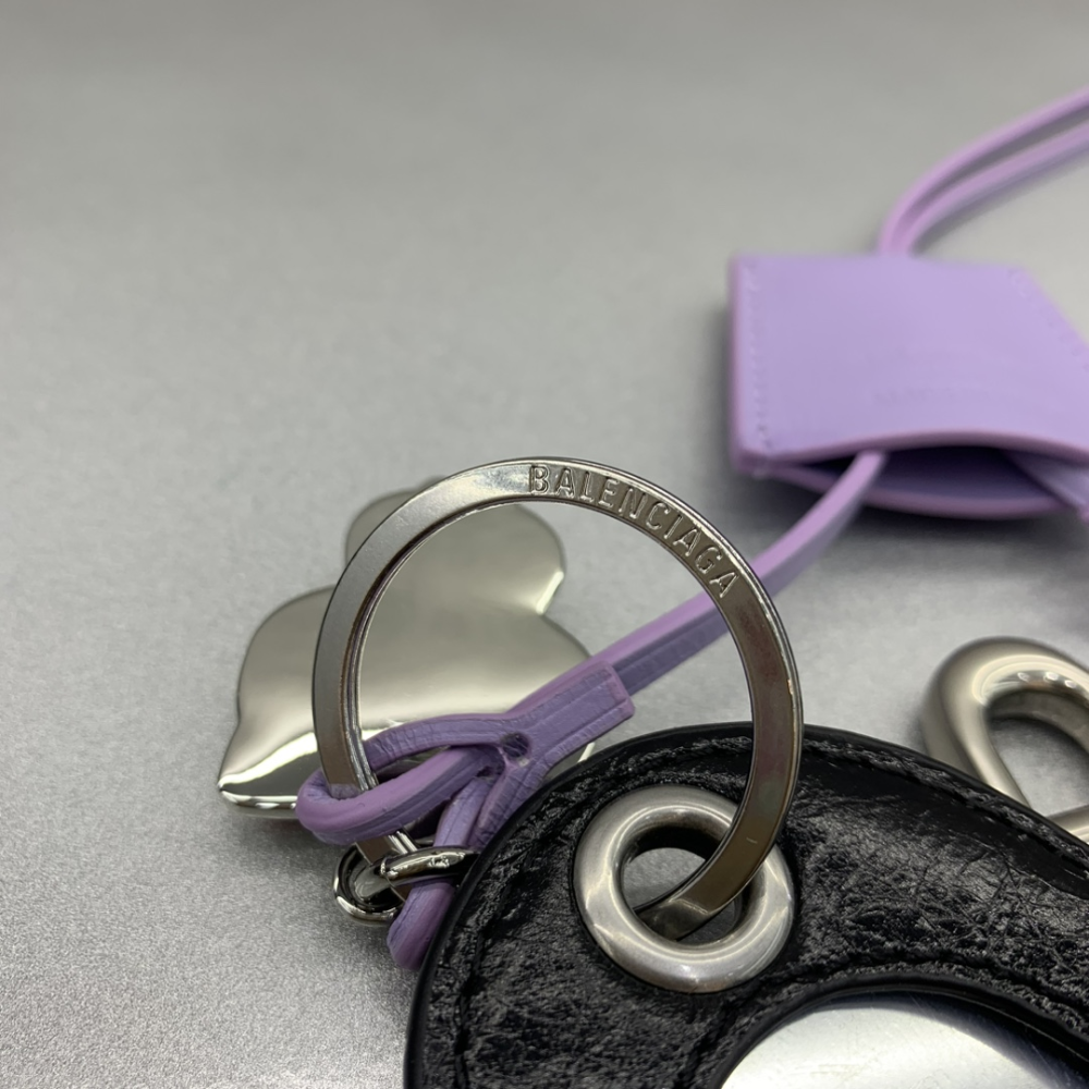 Le City Charm Heart In Lilac Designer Accessories