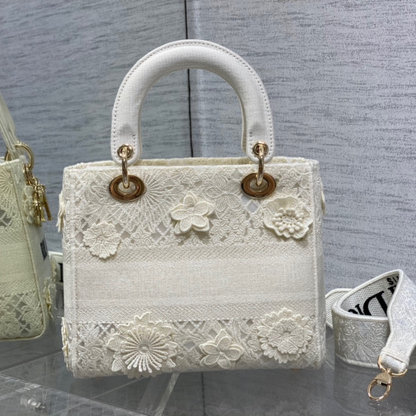 Medium Lady D-Lite Bag White D-Lace Embroidery With 3D Macramé Effect Handbag for Women