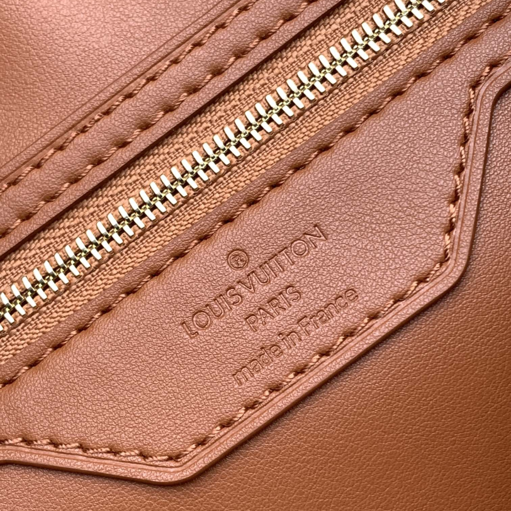 Monogram Tan Speedy Soft 30 Boho Leather Handbag for Men and Women