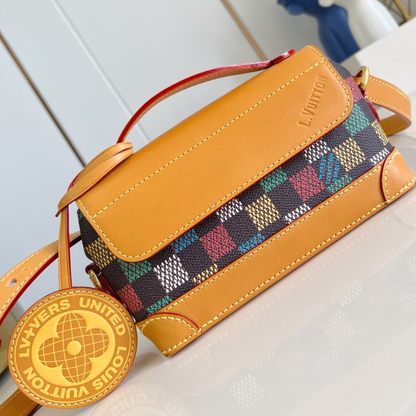 Multicolor Steamer East West Wearable Wallet Leather Crossbody Bag for Men
