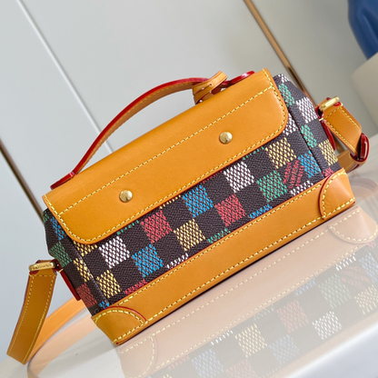 Multicolor Steamer East West Wearable Wallet Leather Crossbody Bag for Men