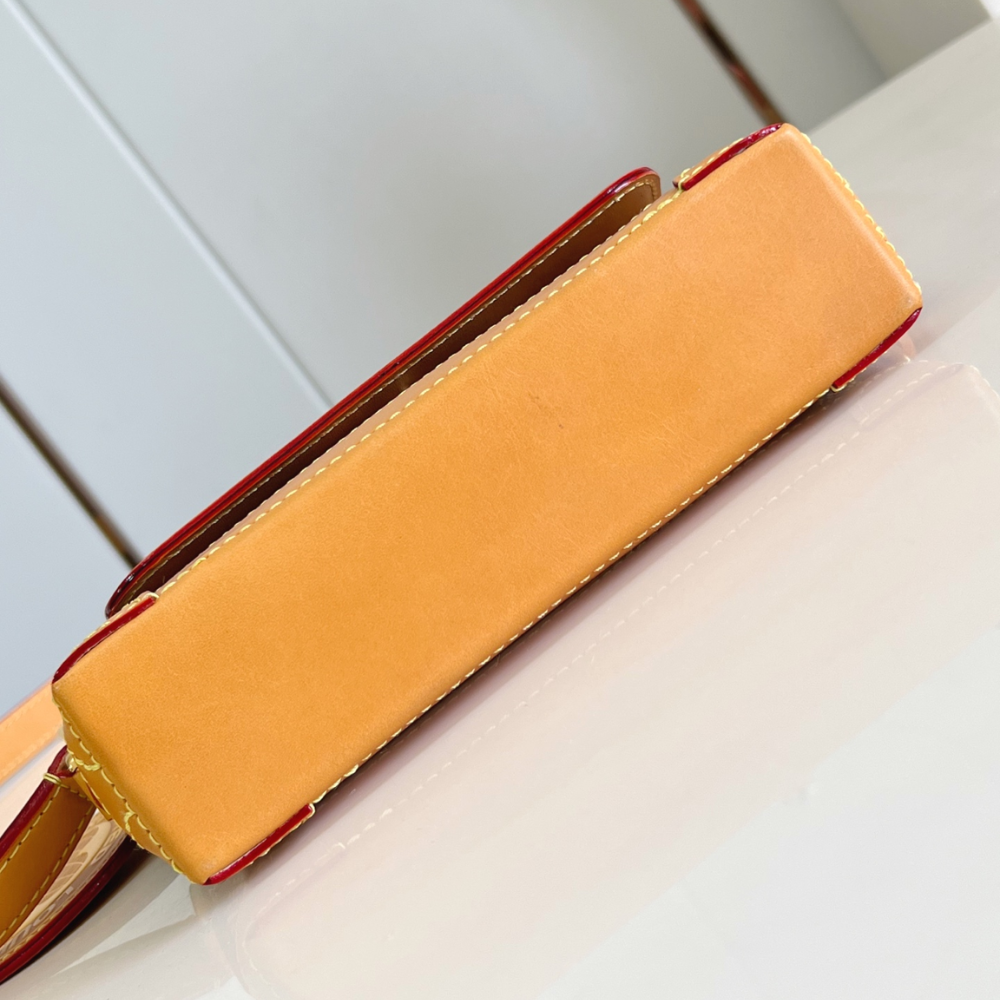 Multicolor Steamer East West Wearable Wallet Leather Crossbody Bag for Men
