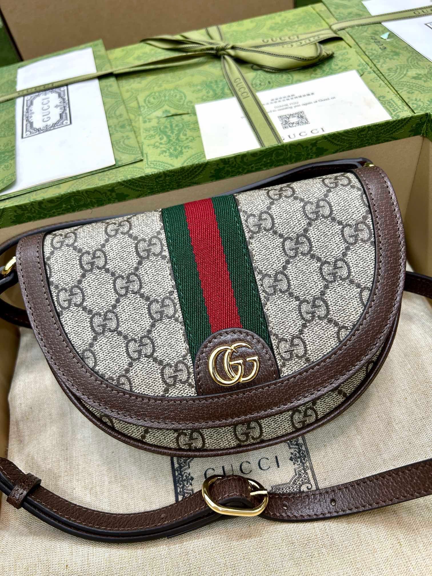 How to style GUCCI mini Ophidia GG Shoulder Bag 