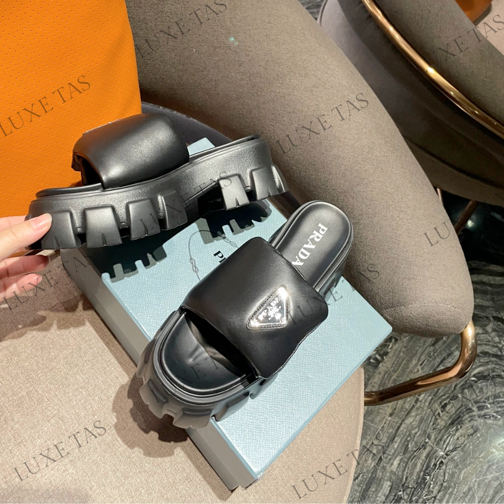 Soft Padded Nappa Leather Sandals Designer Slides Sandals for