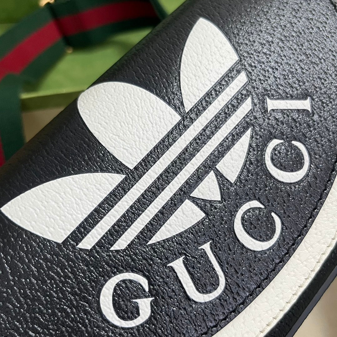 adidas x Gucci mini bag